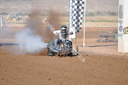 DV689586