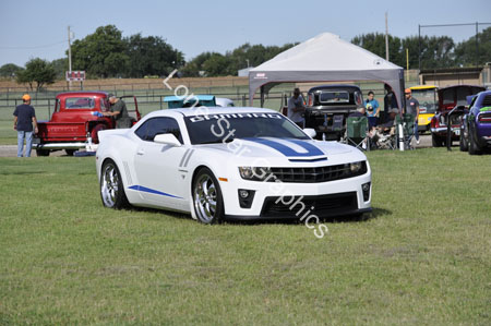 GV104077