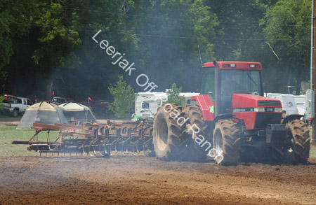 LJ070242