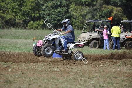 LJ556191